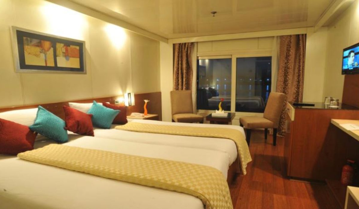 WhatsApp Image 2025-10-23 at 9.11.57 PM (2)