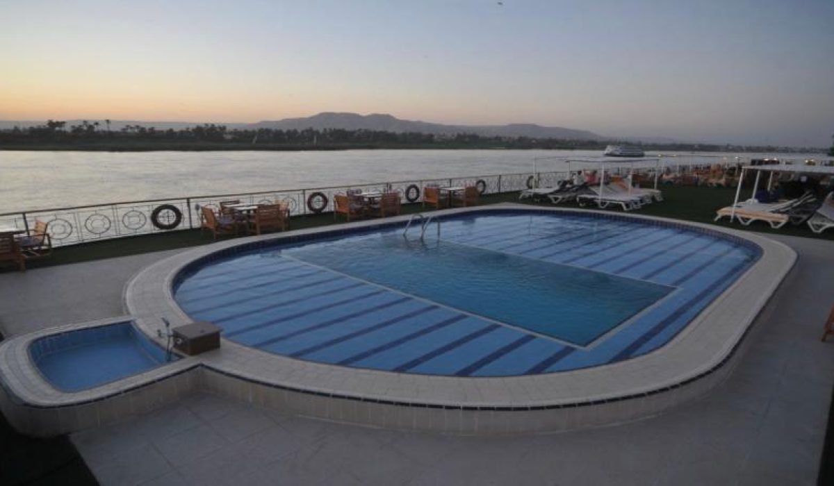 WhatsApp Image 2025-10-23 at 9.11.58 PM (3)