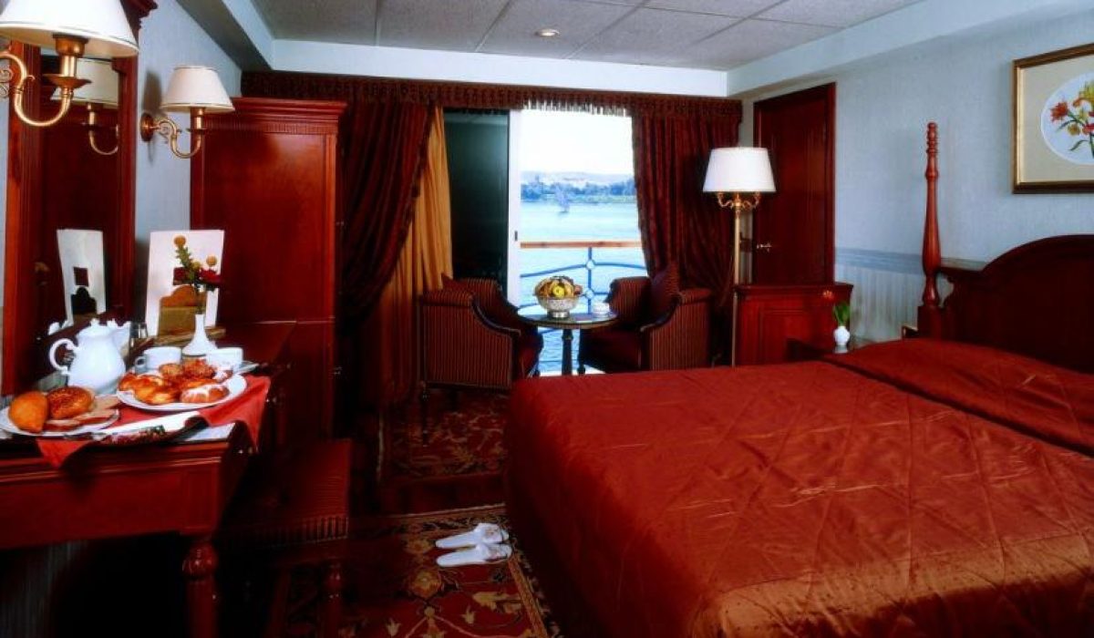 WhatsApp Image 2025-10-23 at 9.31.05 PM (4)