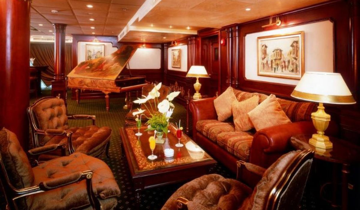 WhatsApp Image 2025-10-23 at 9.31.08 PM