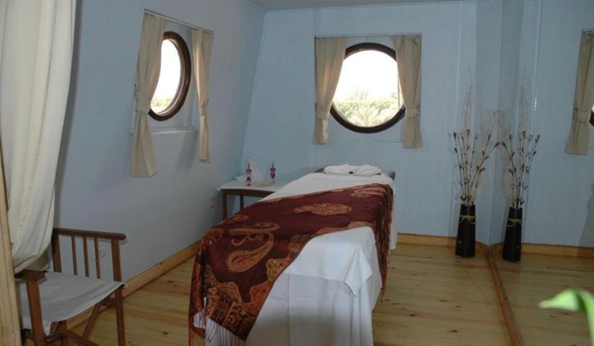 WhatsApp Image 2025-10-23 at 9.39.56 PM