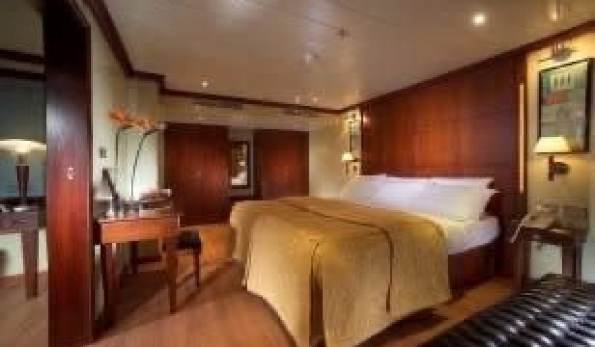 WhatsApp Image 2025-10-24 at 11.02.06 PM