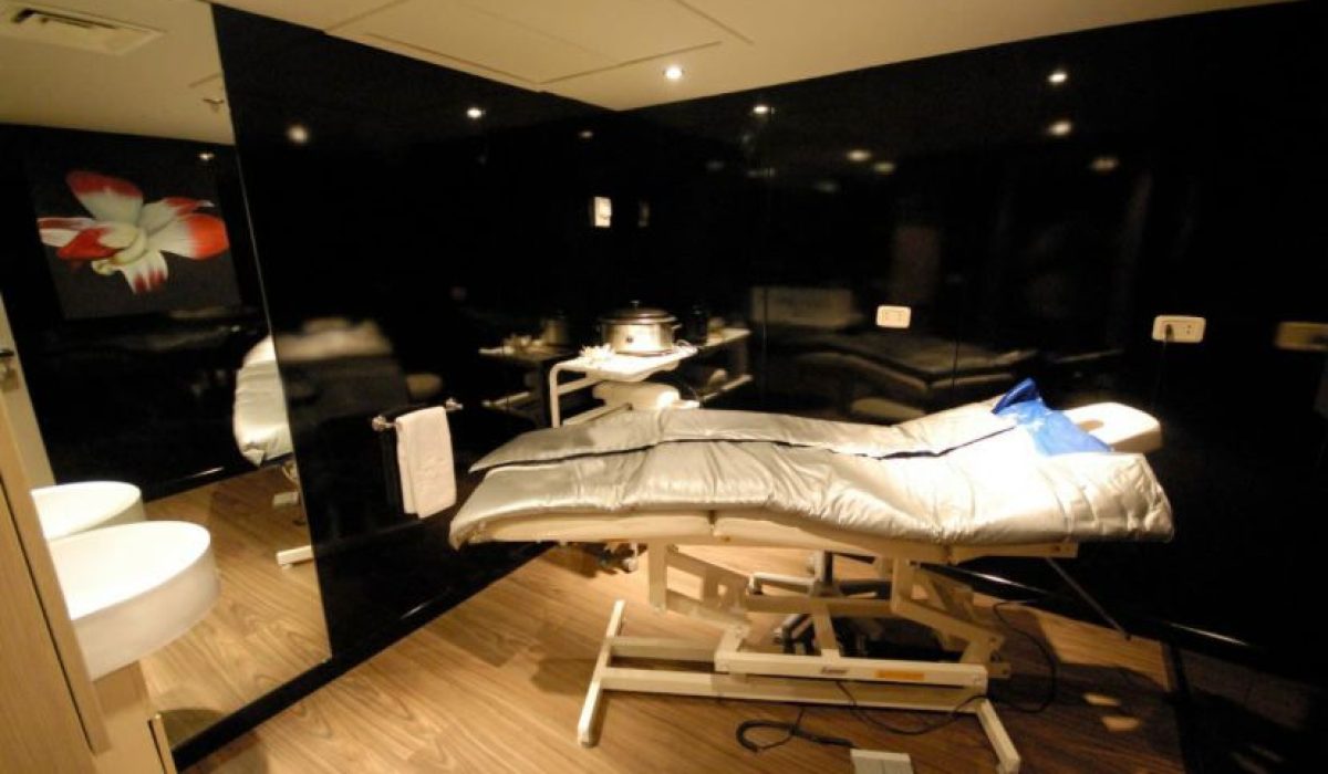 WhatsApp Image 2025-10-24 at 11.02.08 PM