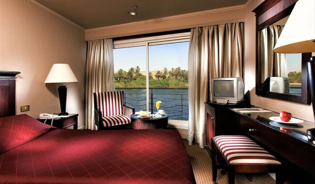 WhatsApp Image 2025-10-24 at 11.09.13 PM