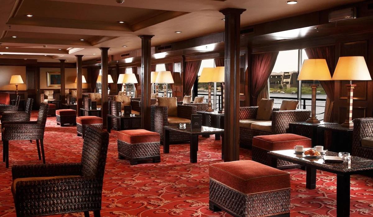 WhatsApp Image 2025-10-24 at 11.09.15 PM (2)