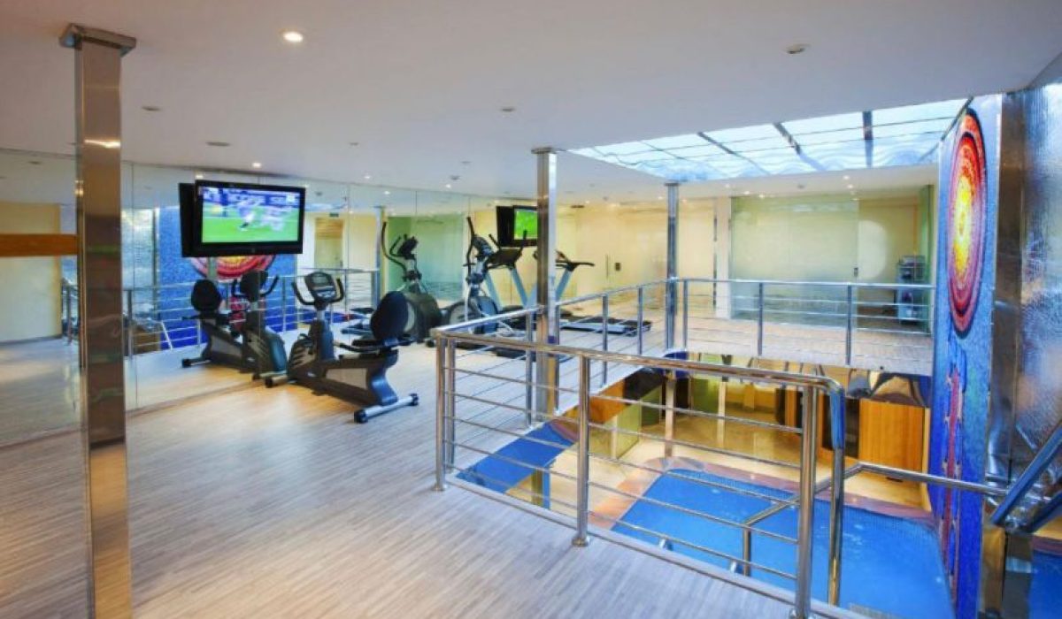 WhatsApp Image 2025-10-24 at 5.53.21 PM (3)