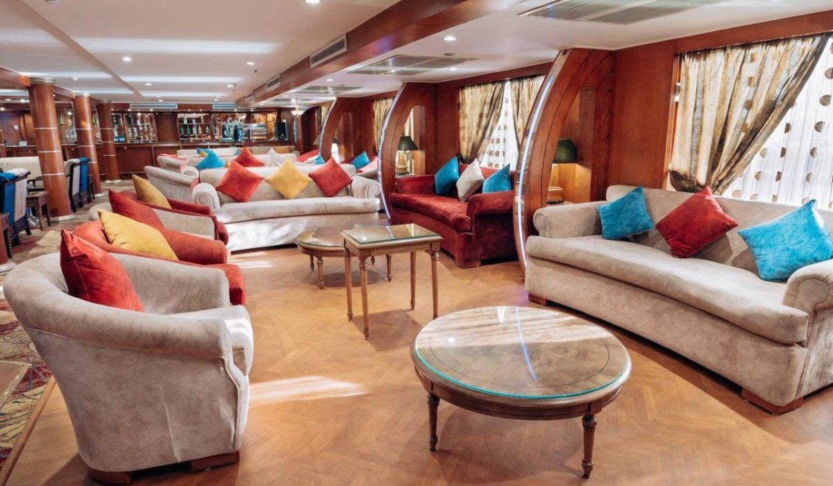 WhatsApp Image 2025-10-24 at 6.03.57 PM (1)