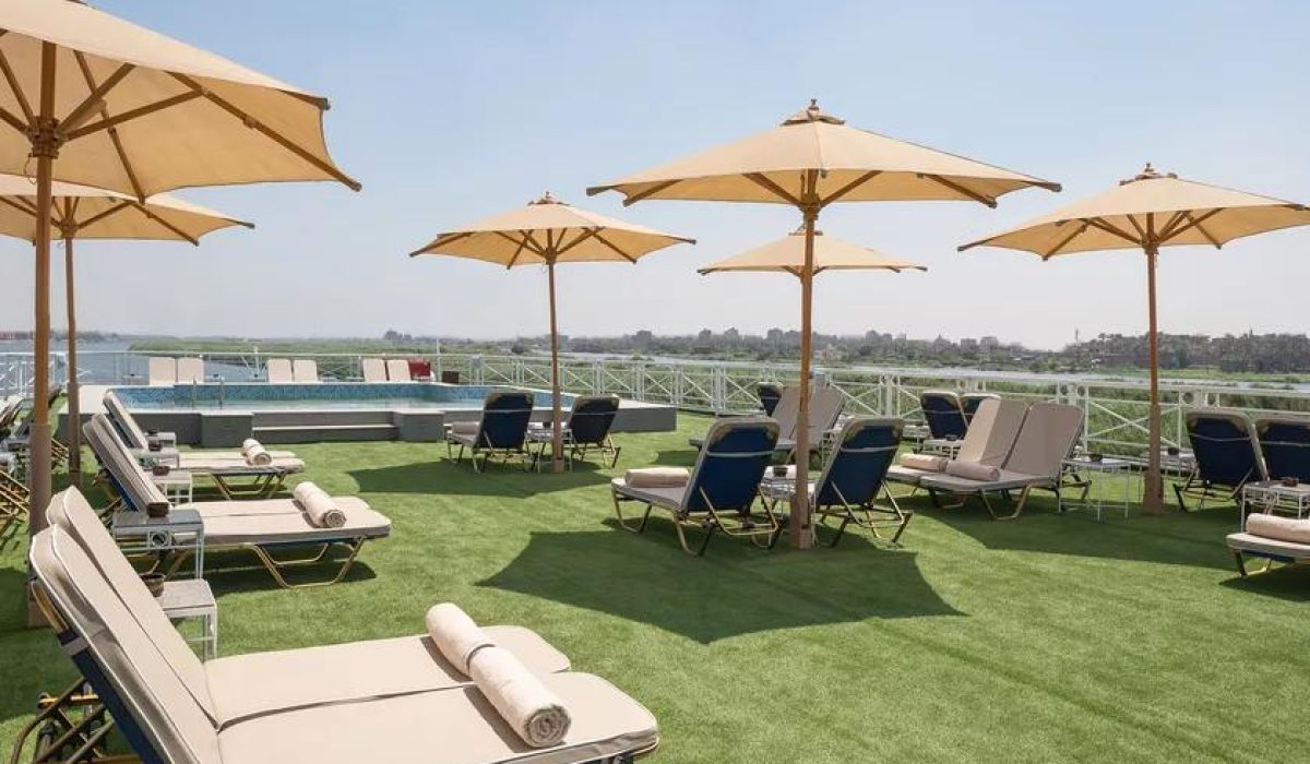 WhatsApp Image 2025-10-25 at 11.07.37 PM (1)