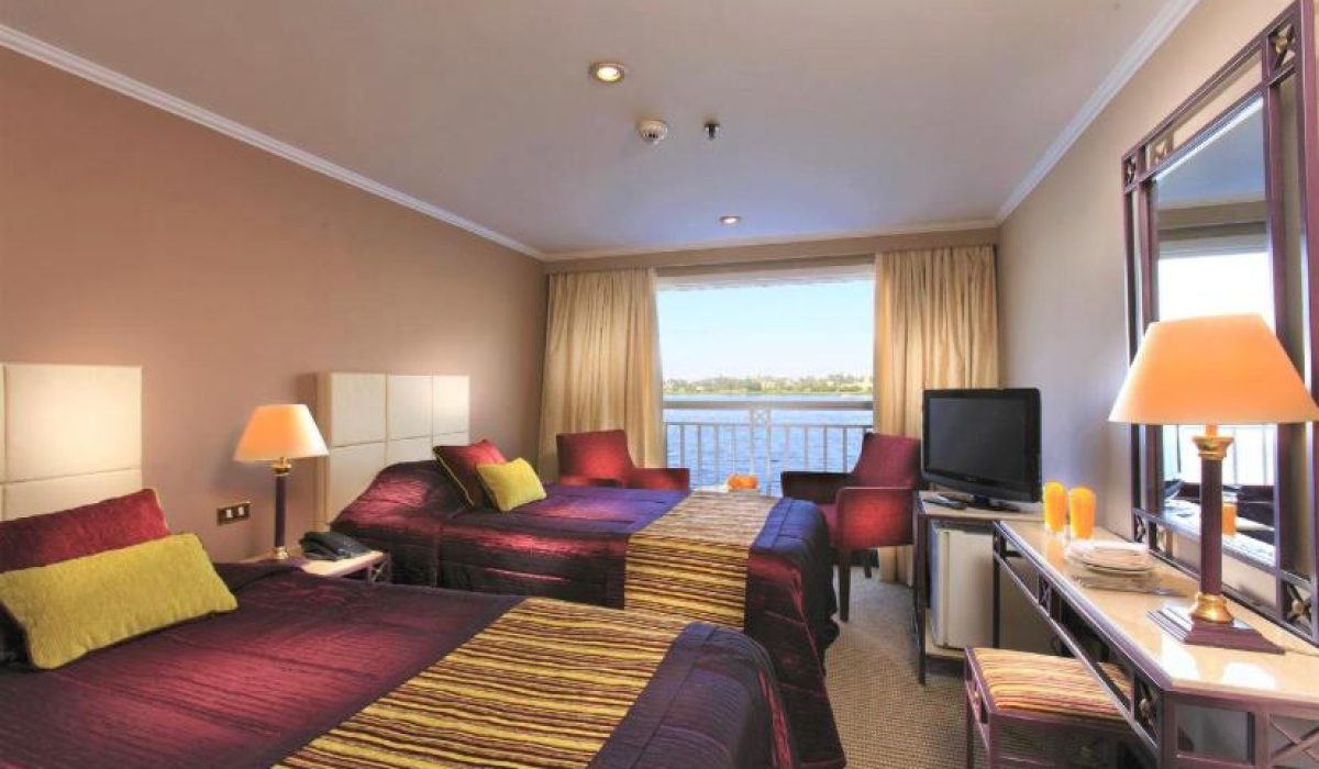 WhatsApp Image 2025-10-25 at 11.41.29 AM (1)