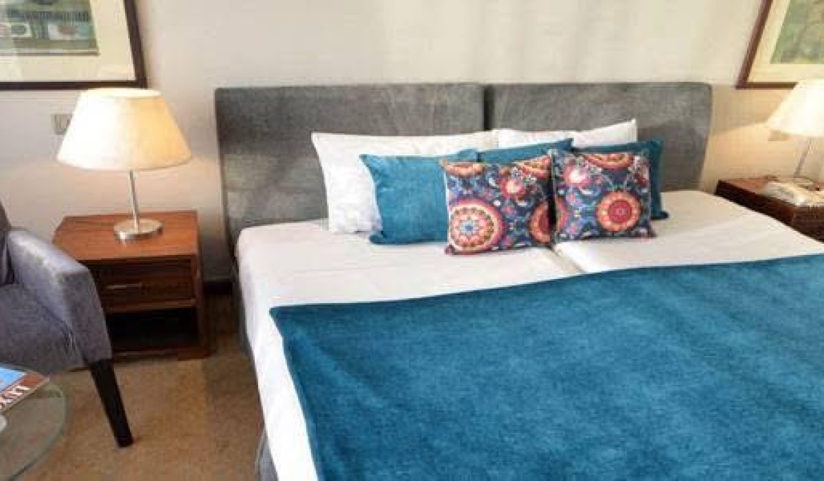 WhatsApp Image 2025-10-25 at 2.45.30 AM (1)