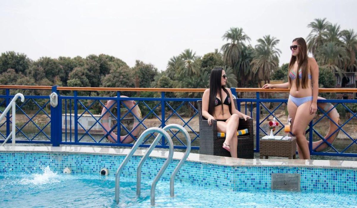 WhatsApp Image 2025-10-25 at 2.55.25 AM (1)