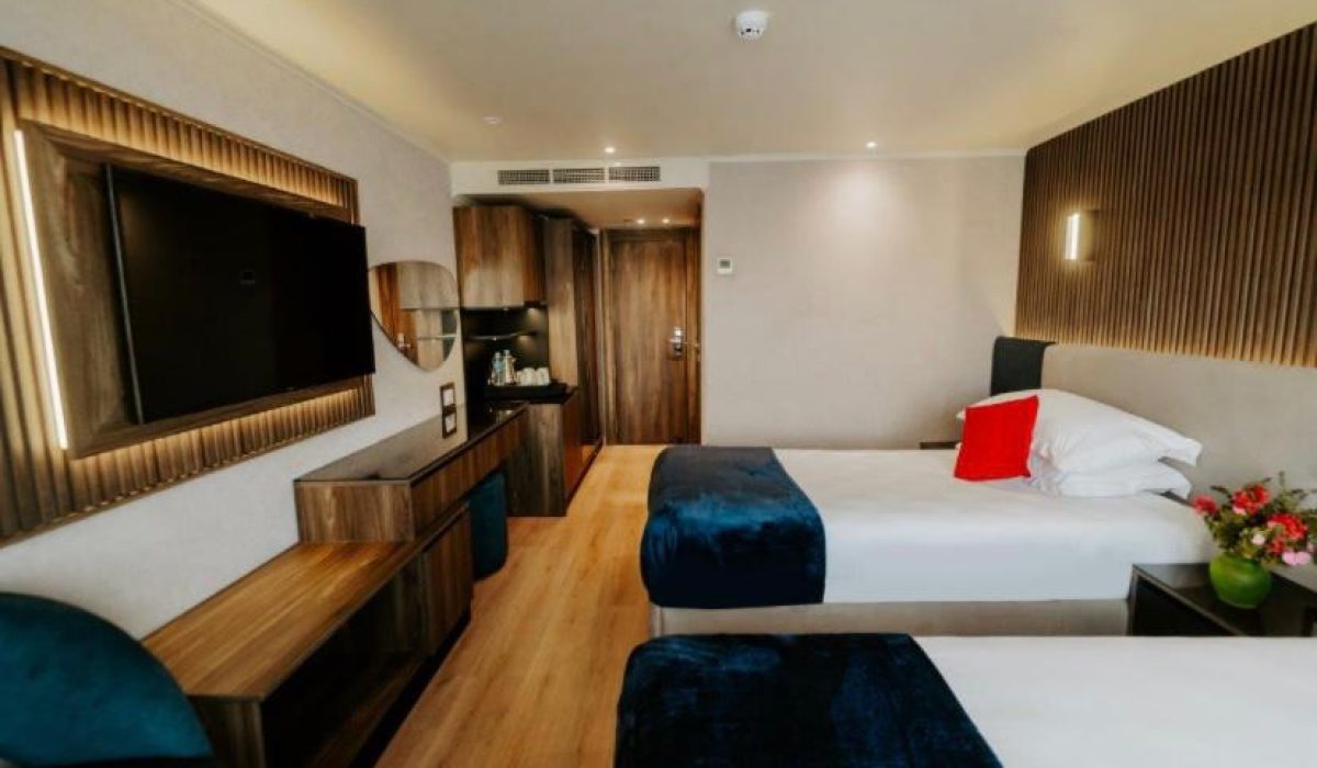 WhatsApp Image 2025-10-25 at 3.39.01 AM (1)