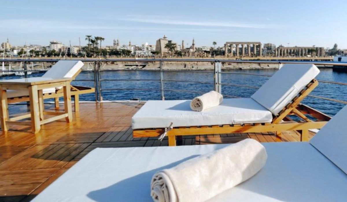 WhatsApp Image 2025-10-25 at 3.39.04 AM (2)