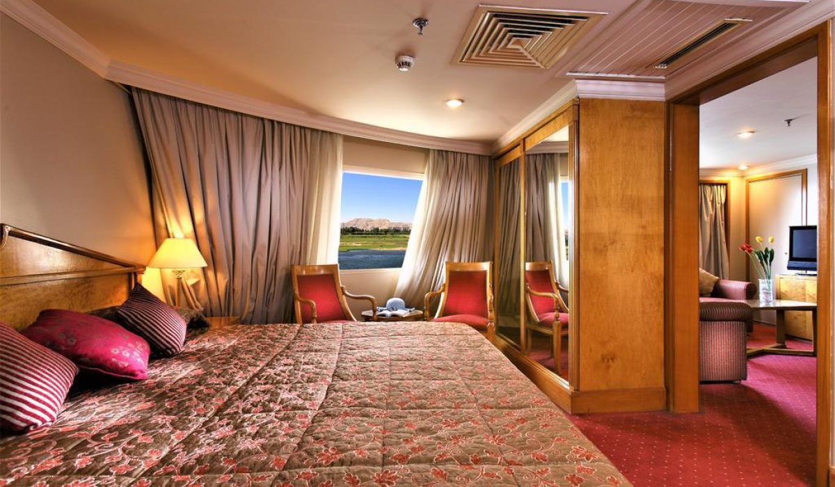 WhatsApp Image 2025-10-25 at 3.41.35 PM (3)