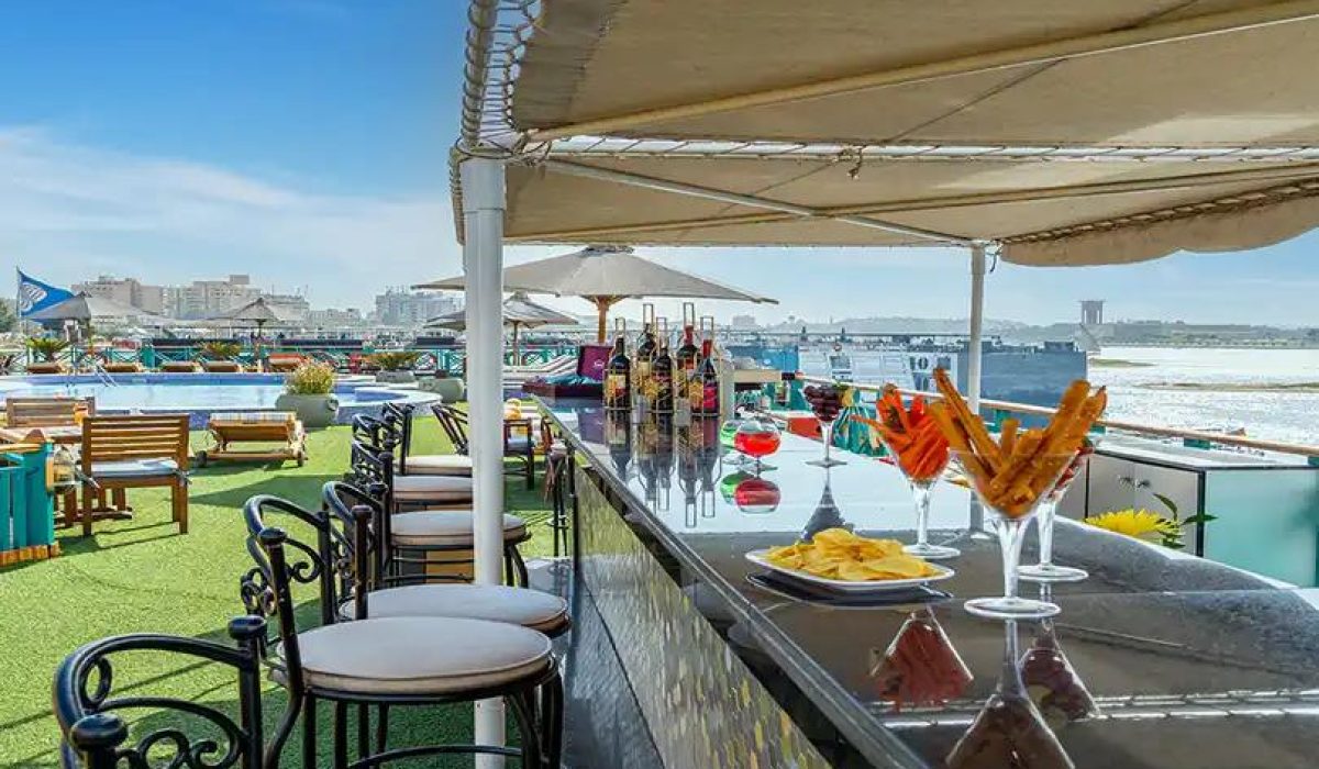 WhatsApp Image 2025-10-25 at 4.08.22 PM (3)