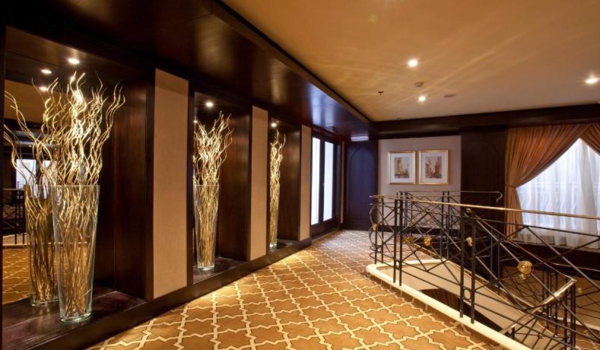 WhatsApp Image 2025-10-25 at 6.52.57 PM (1)