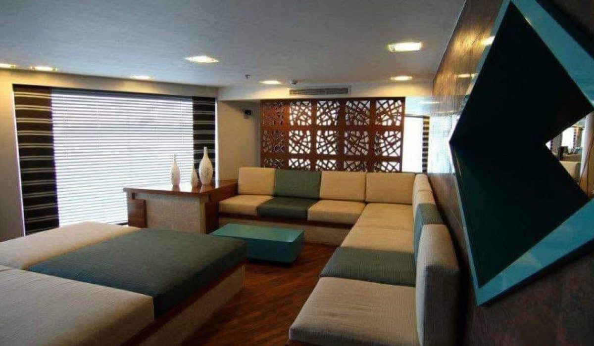 WhatsApp Image 2025-10-25 at 6.58.10 PM (2)