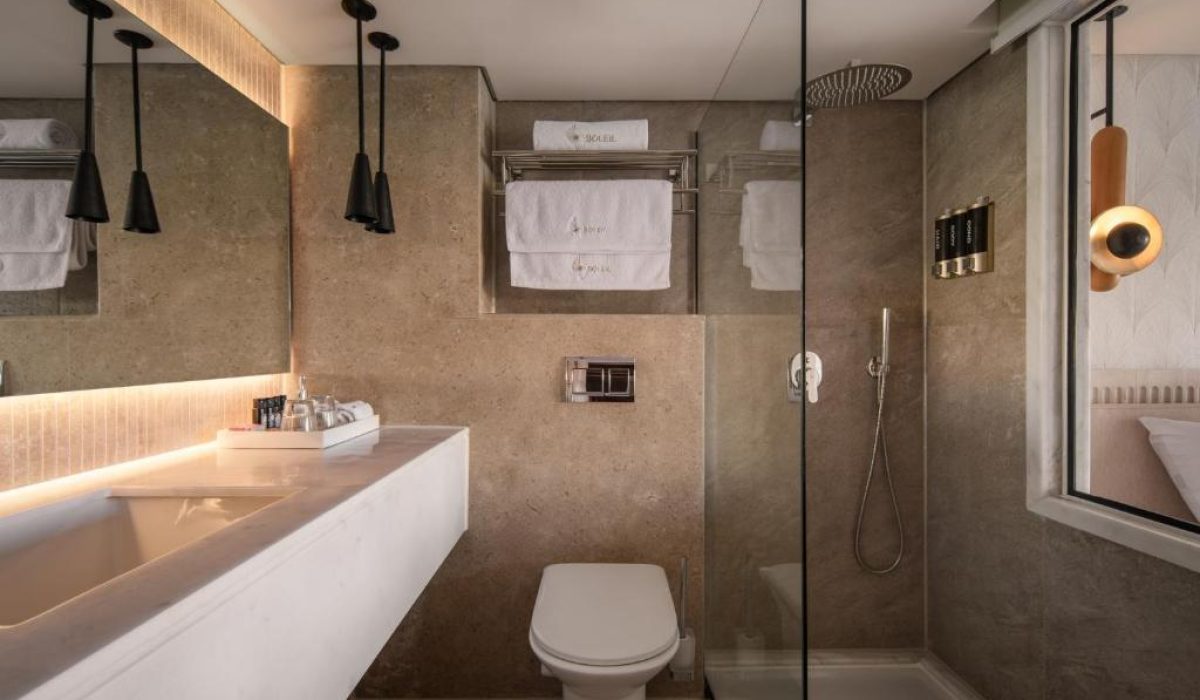 WhatsApp Image 2025-10-25 at 7.29.35 PM (1)