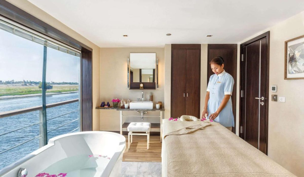 WhatsApp Image 2025-10-25 at 7.40.23 PM (1)