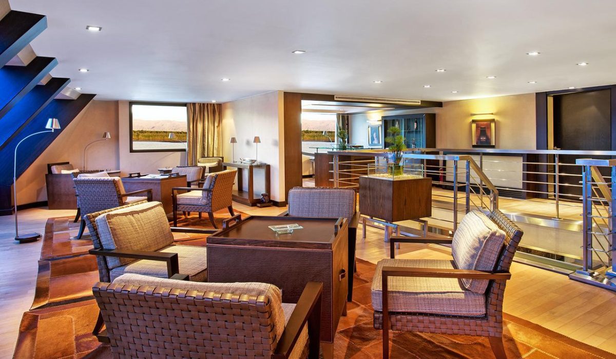 WhatsApp Image 2025-10-25 at 8.02.53 PM (2)