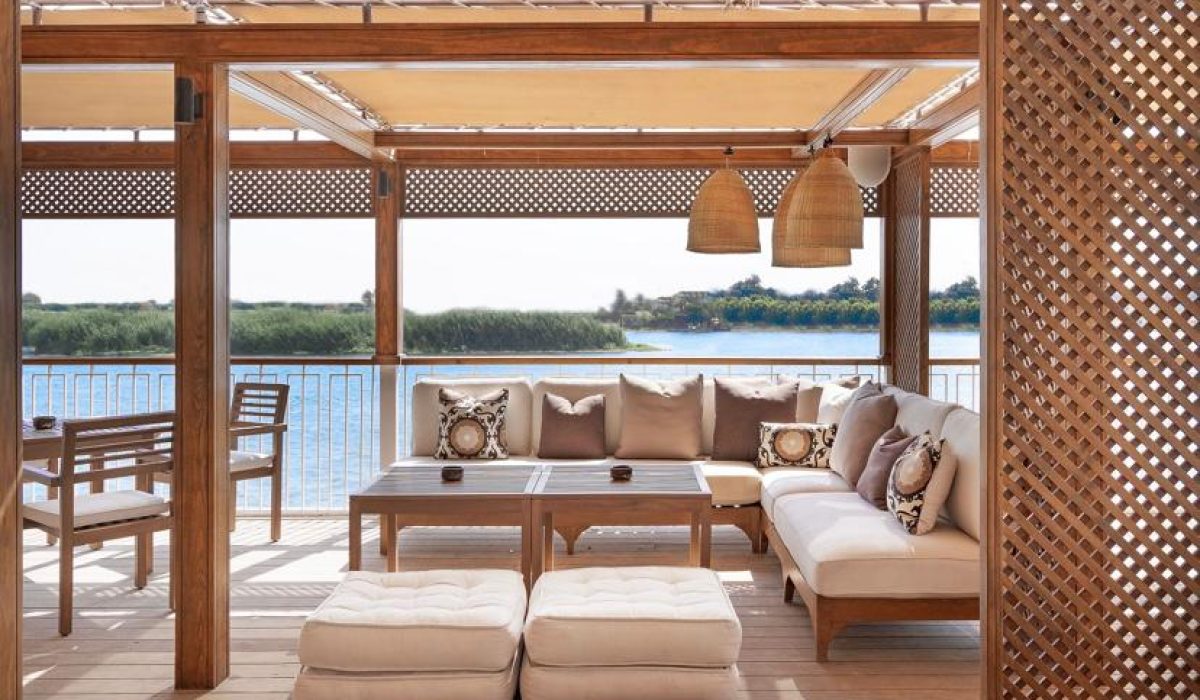 WhatsApp Image 2025-10-25 at 8.10.17 PM (2)