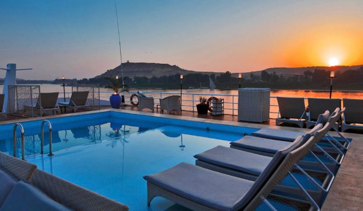 WhatsApp Image 2025-10-26 at 1.07.30 AM (1)