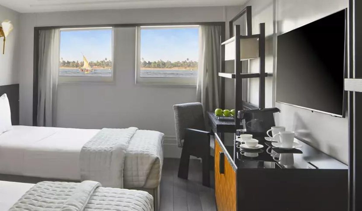 WhatsApp Image 2025-10-26 at 1.53.14 AM (1)